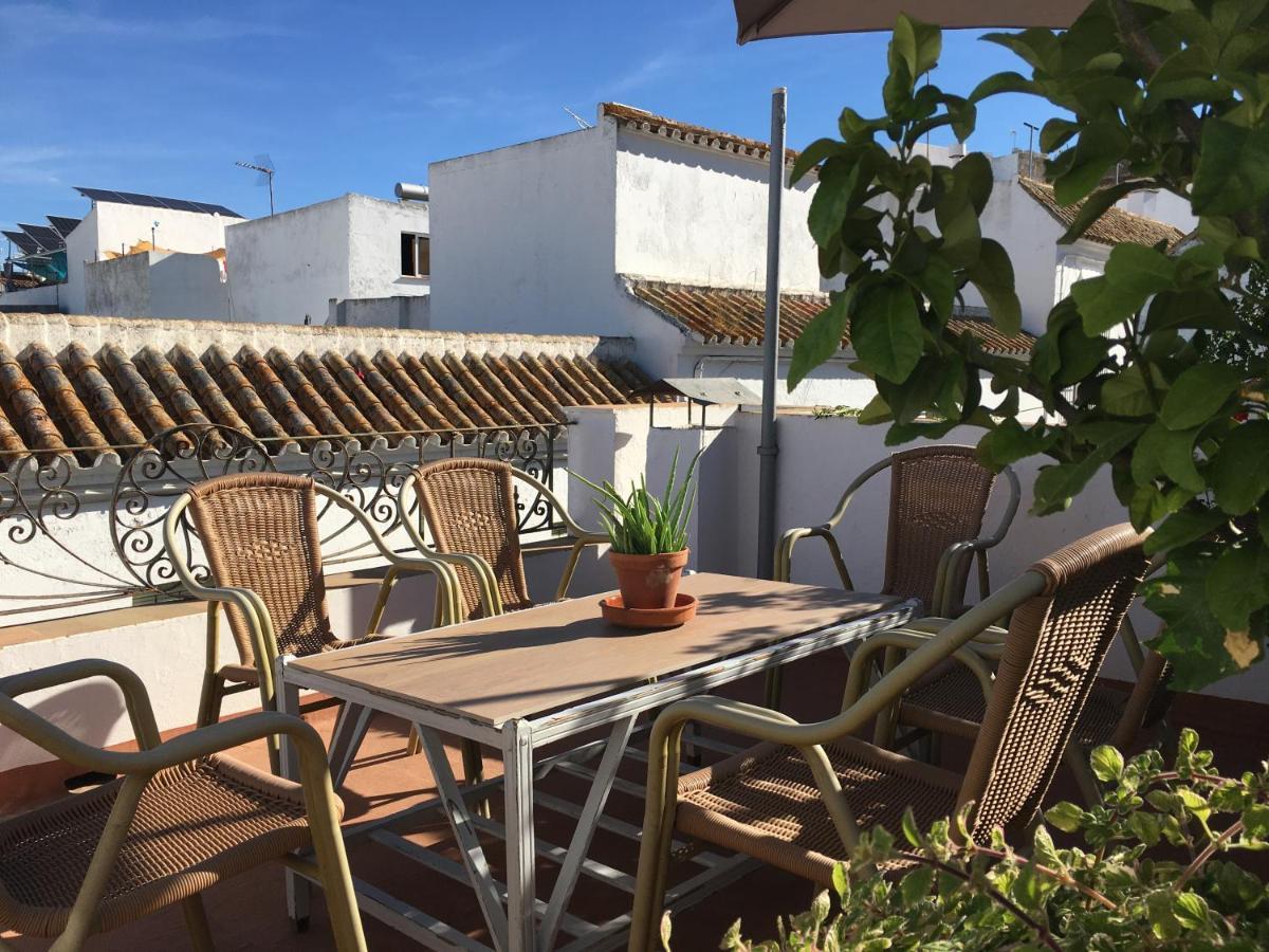 Casa Leon Blanco Carmona Reformada Centrica Con Chimenea Y Terraza Con Vistas Villa Exterior photo